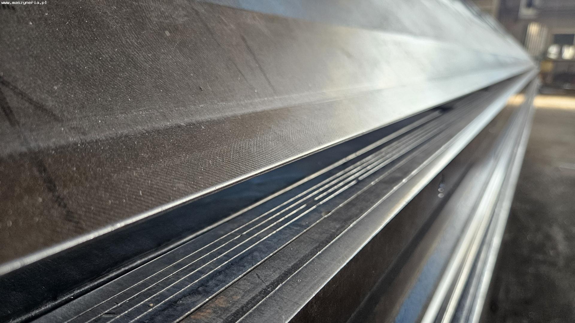 Piegatrice a bandiera JORNS MAXI LINE 200SW in vendita - foto 3